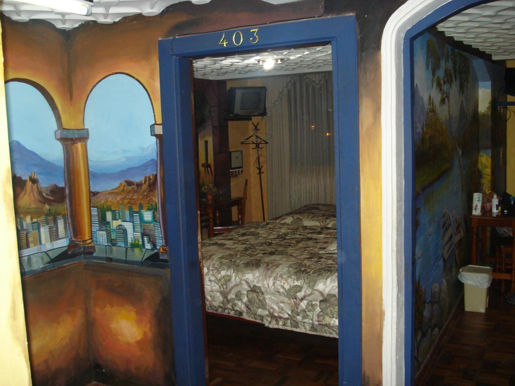 Isabela Hotel Suite ลาปาซ ภายนอก รูปภาพ