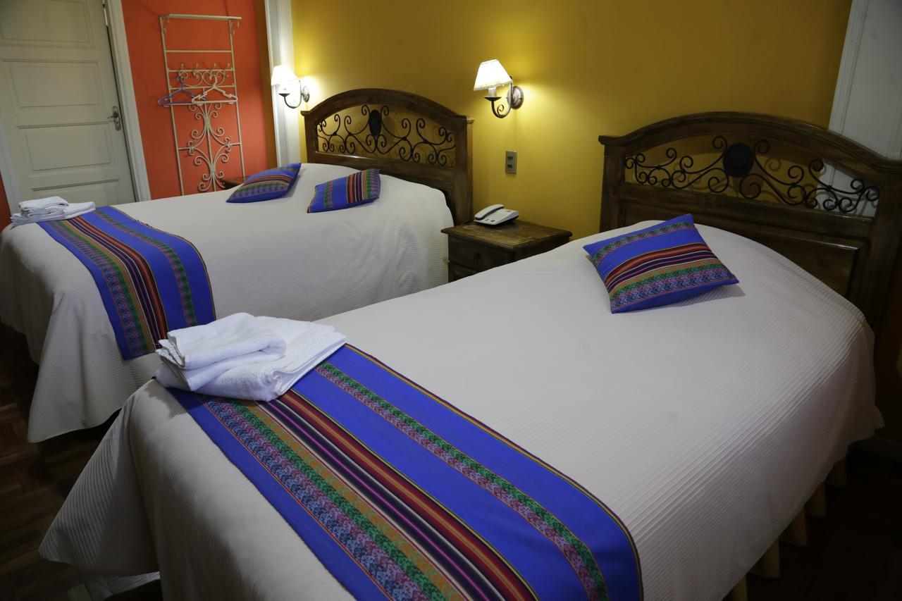 Isabela Hotel Suite ลาปาซ ภายนอก รูปภาพ