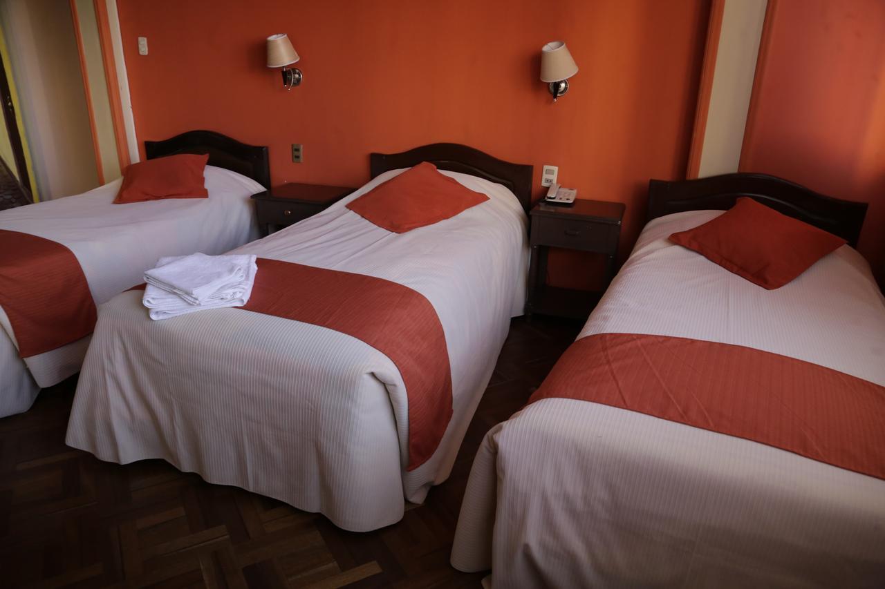Isabela Hotel Suite ลาปาซ ภายนอก รูปภาพ