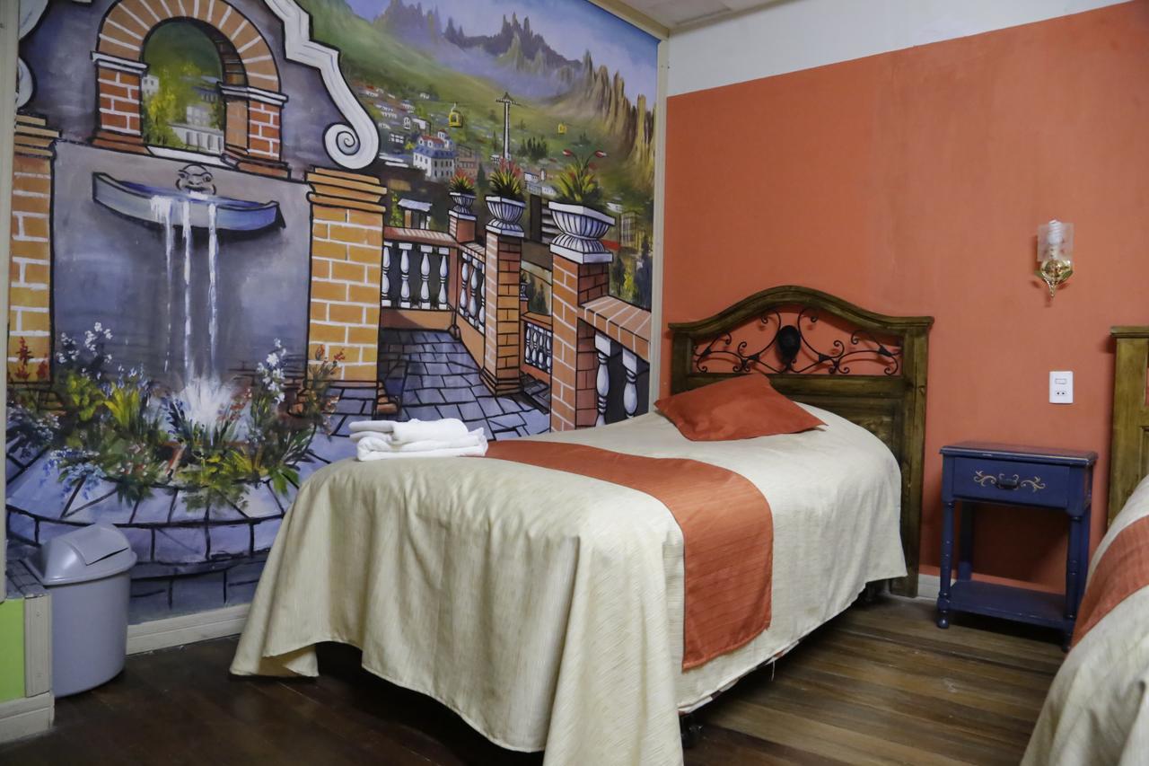 Isabela Hotel Suite ลาปาซ ภายนอก รูปภาพ